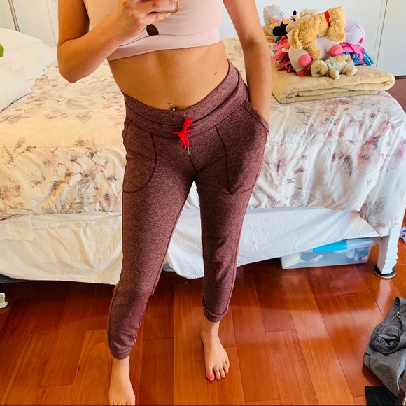 Lululemon Leggings SOLD - Picture 4 of 8